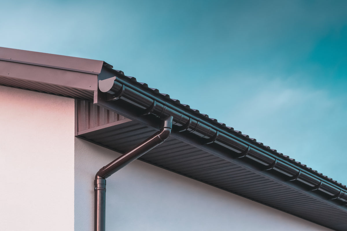 Guttering and downpipe system